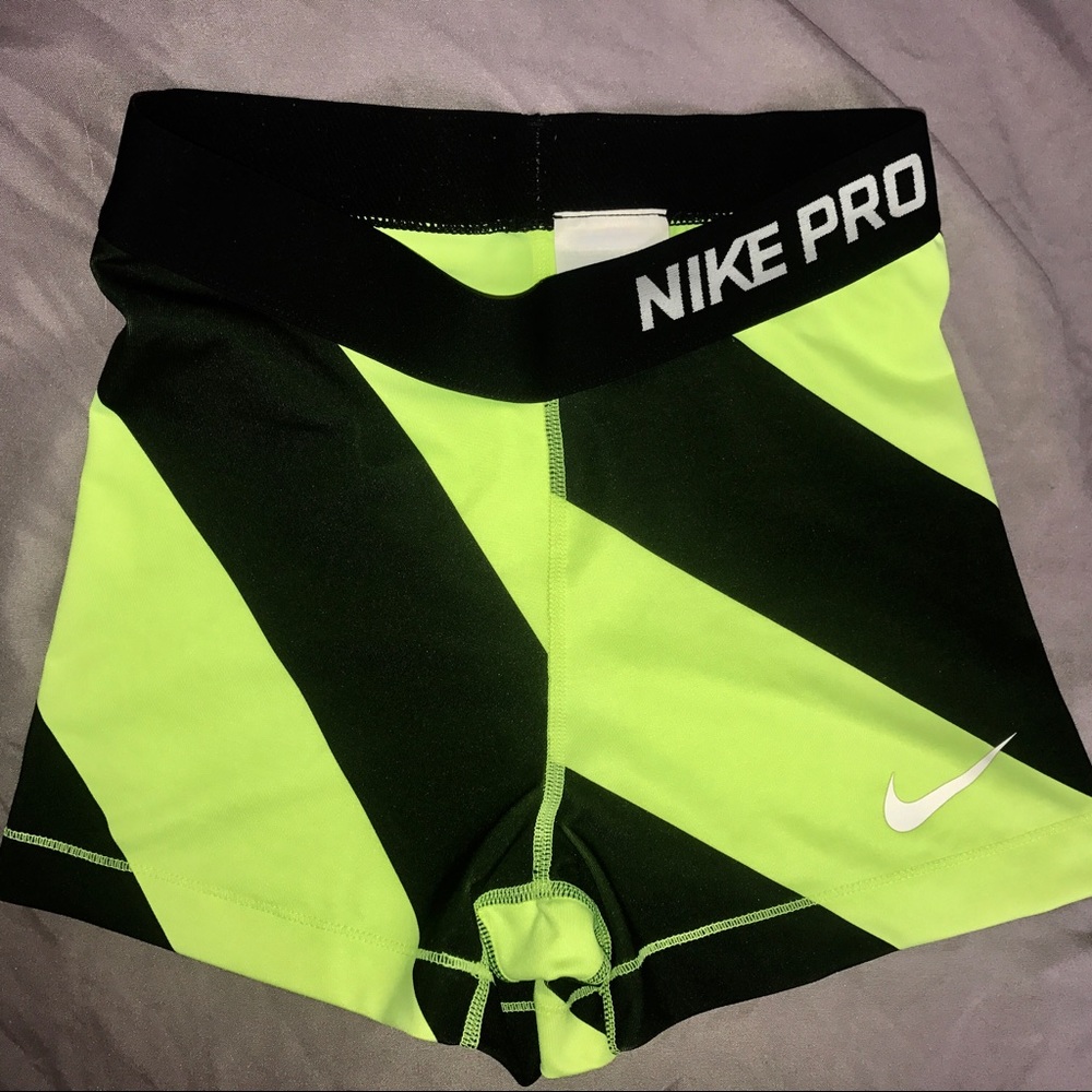 Nike Pro Shorts Size Small